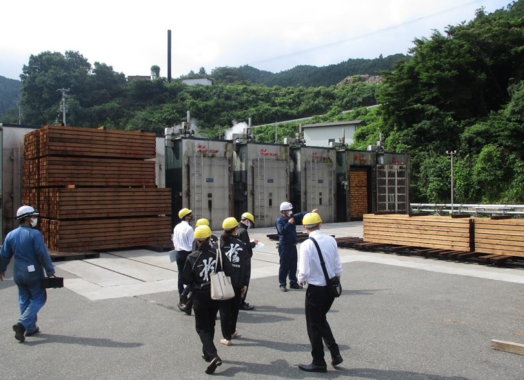 高知おおとよ製材様を訪問